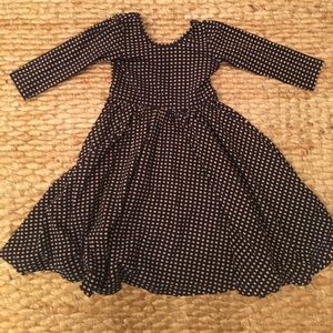 Alice and Ames sz 6 navy geometric ballet dress.